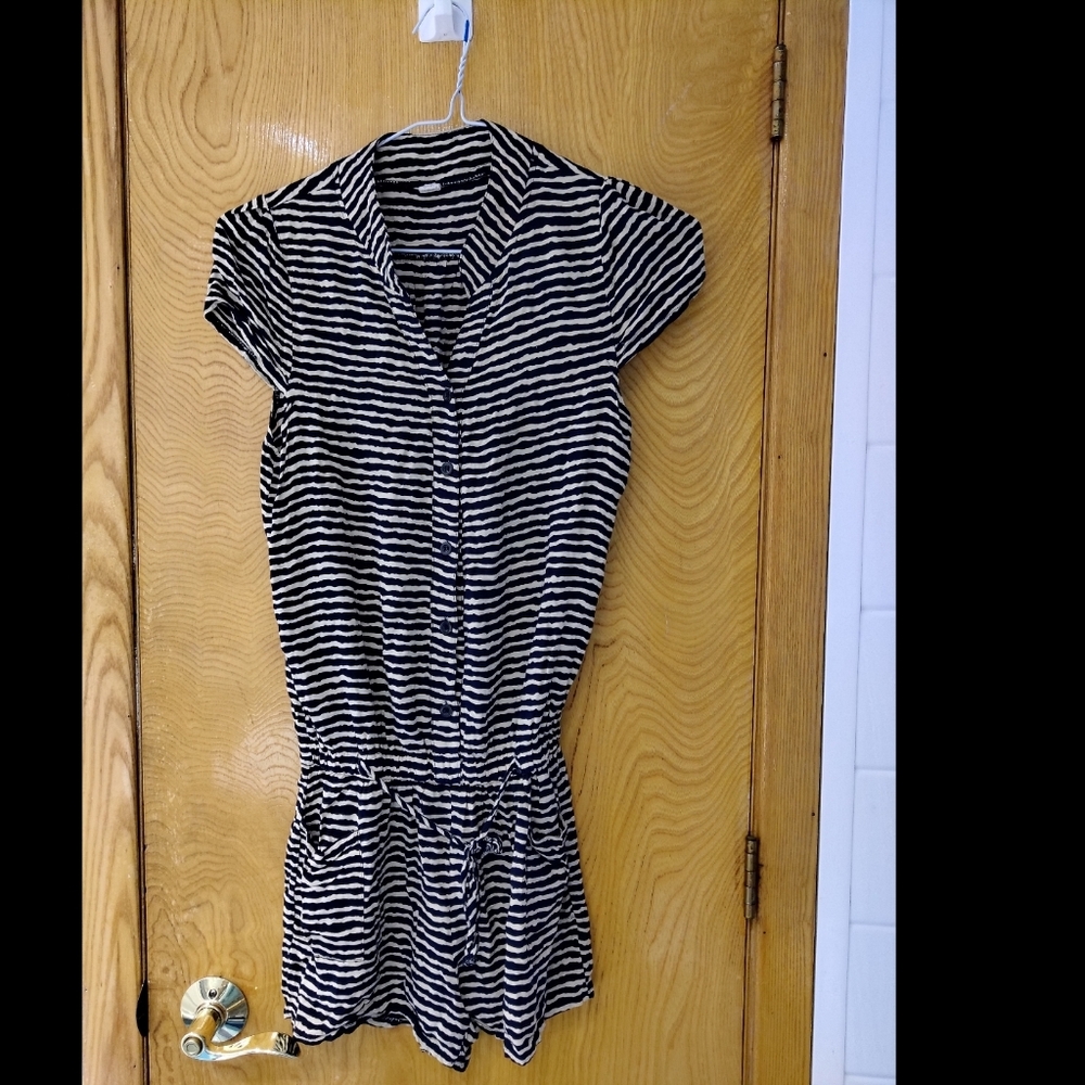 4/25$ or 3/19$ stripped  romper shorts black white